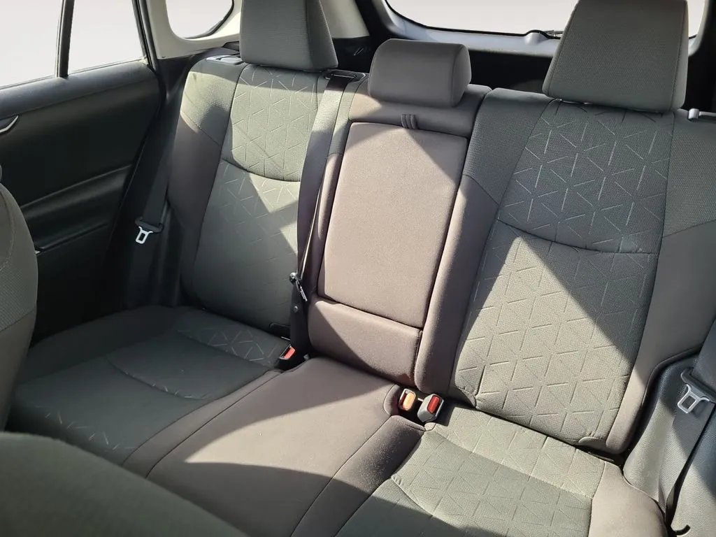 Toyota RAV4 photo 13