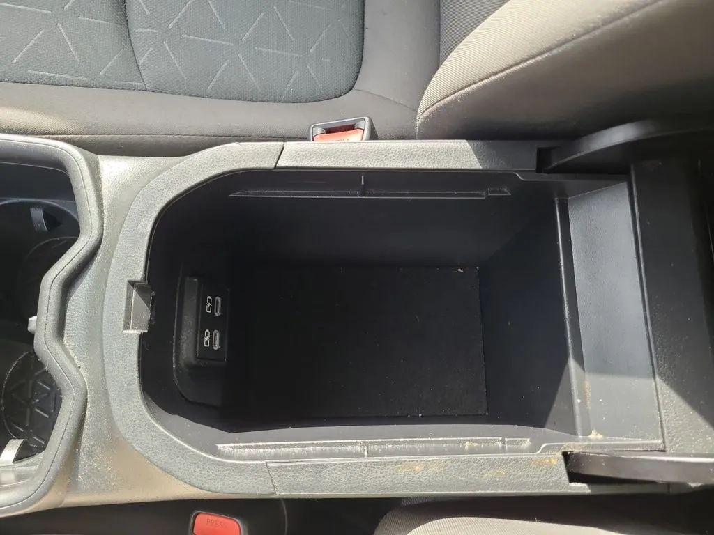 Toyota RAV4 photo 25