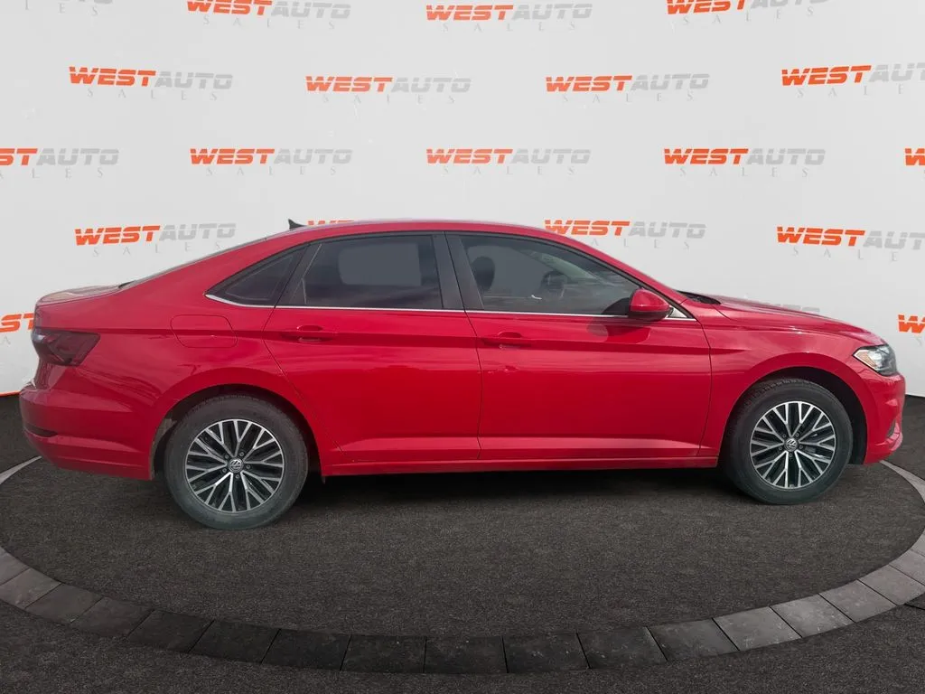 Volkswagen Jetta photo 6