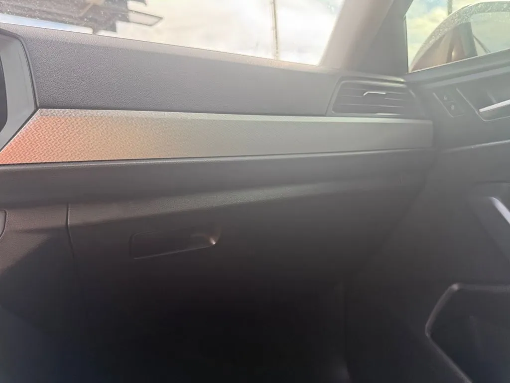 Volkswagen Jetta photo 27