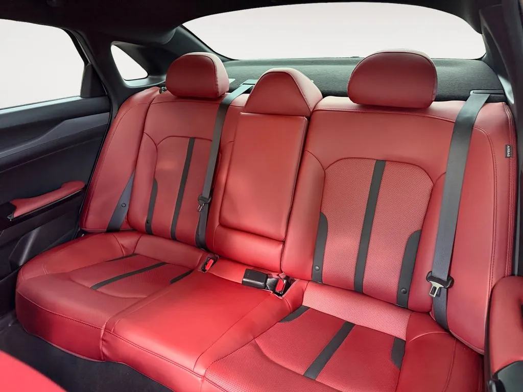Kia K5 photo 13