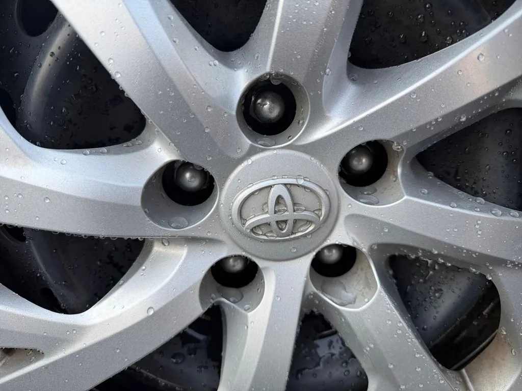 Toyota Corolla photo 29