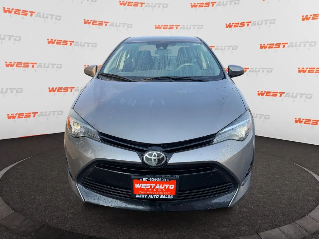 Toyota Corolla photo 8