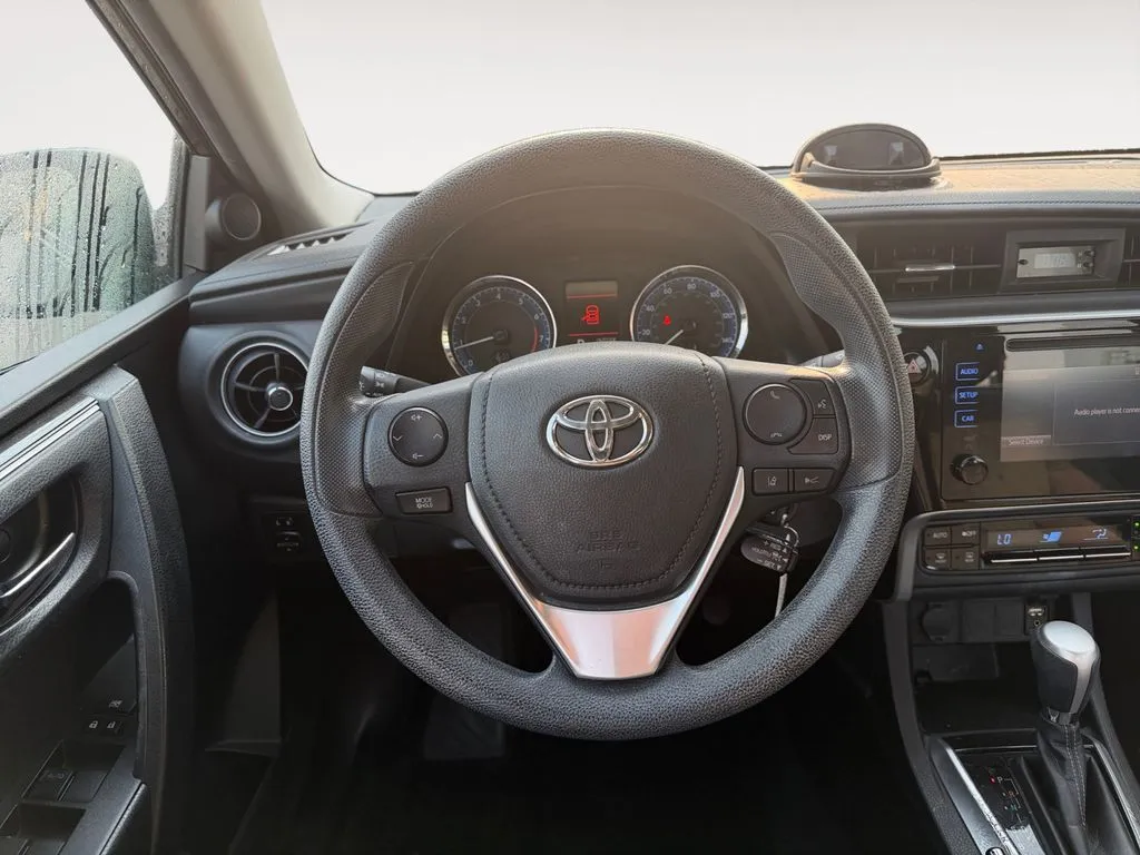 Toyota Corolla photo 12