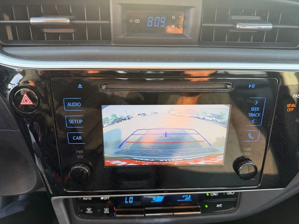 Toyota Corolla photo 22
