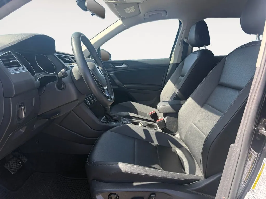 Volkswagen Tiguan photo 9