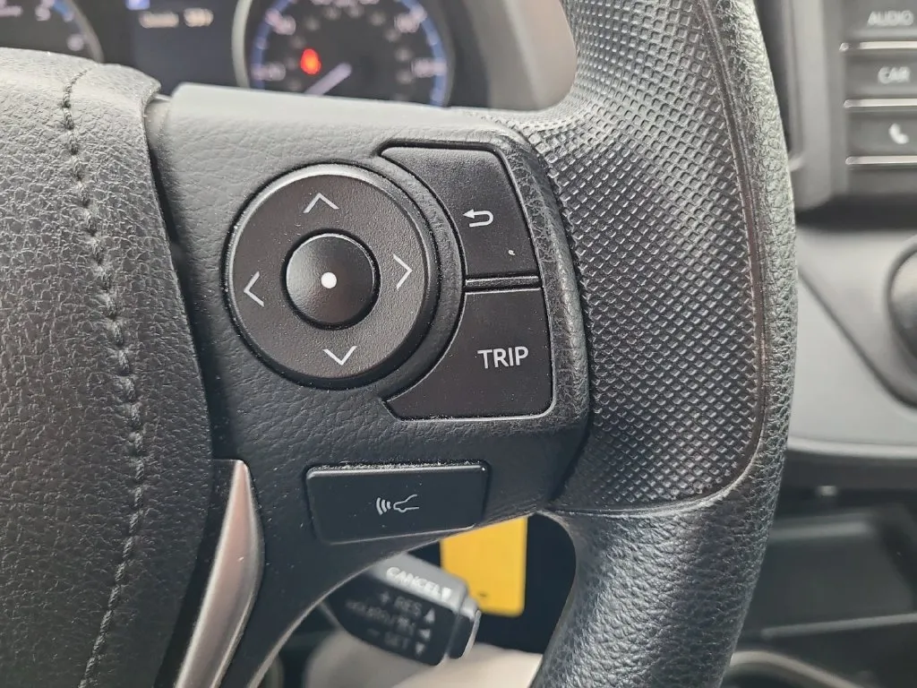 Toyota RAV4 photo 26