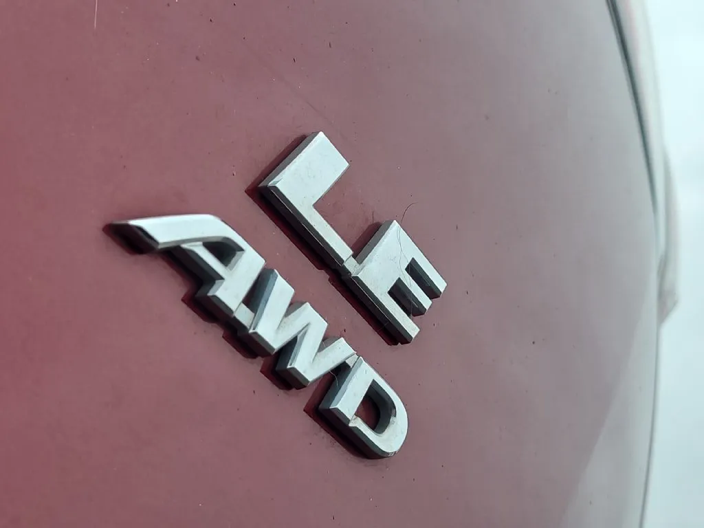 Toyota RAV4 photo 17