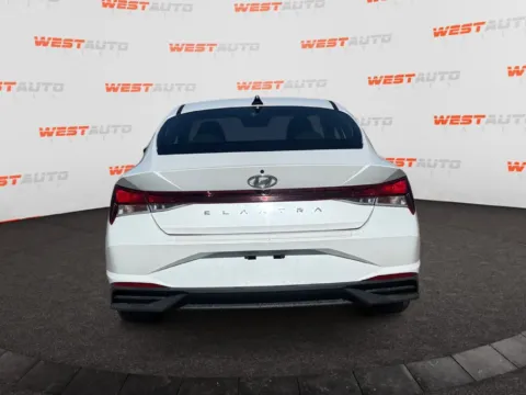More photos of 2022 Hyundai Elantra SEL at West Auto Sales - Tooele, UT
