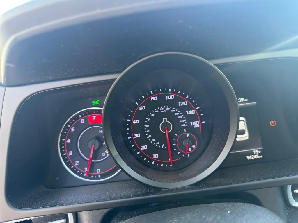 Hyundai Elantra photo 25