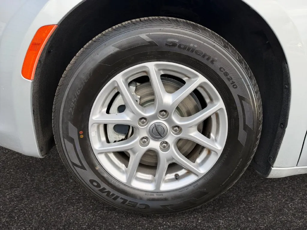 Chrysler Voyager photo 14