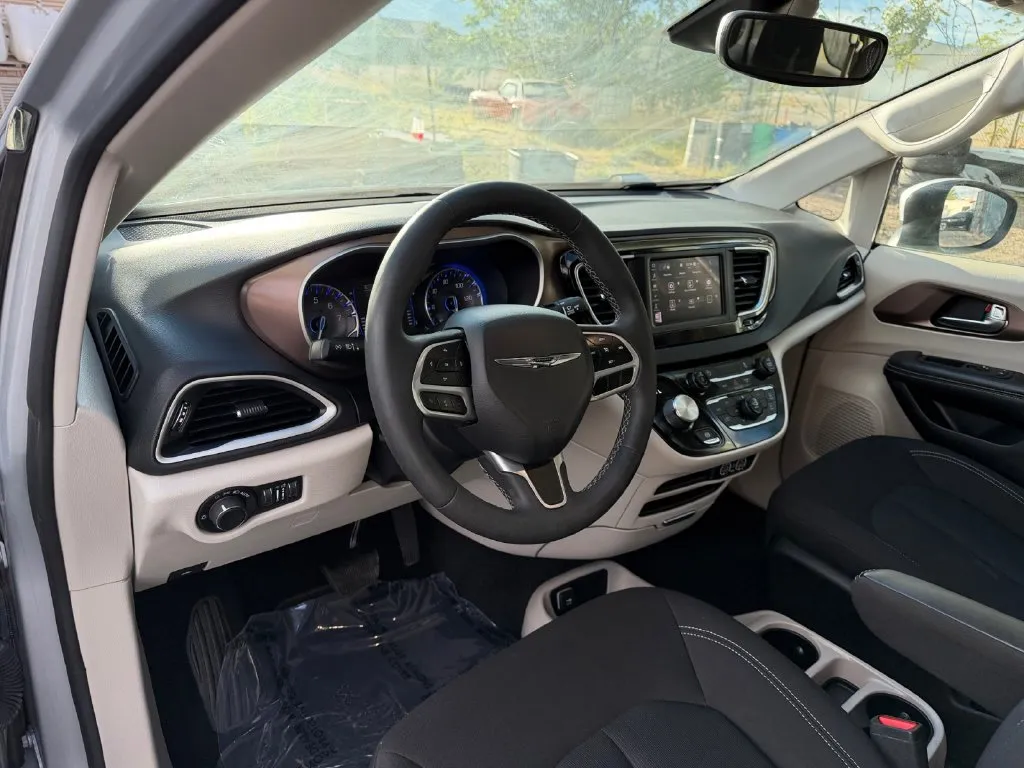 Chrysler Voyager photo 18