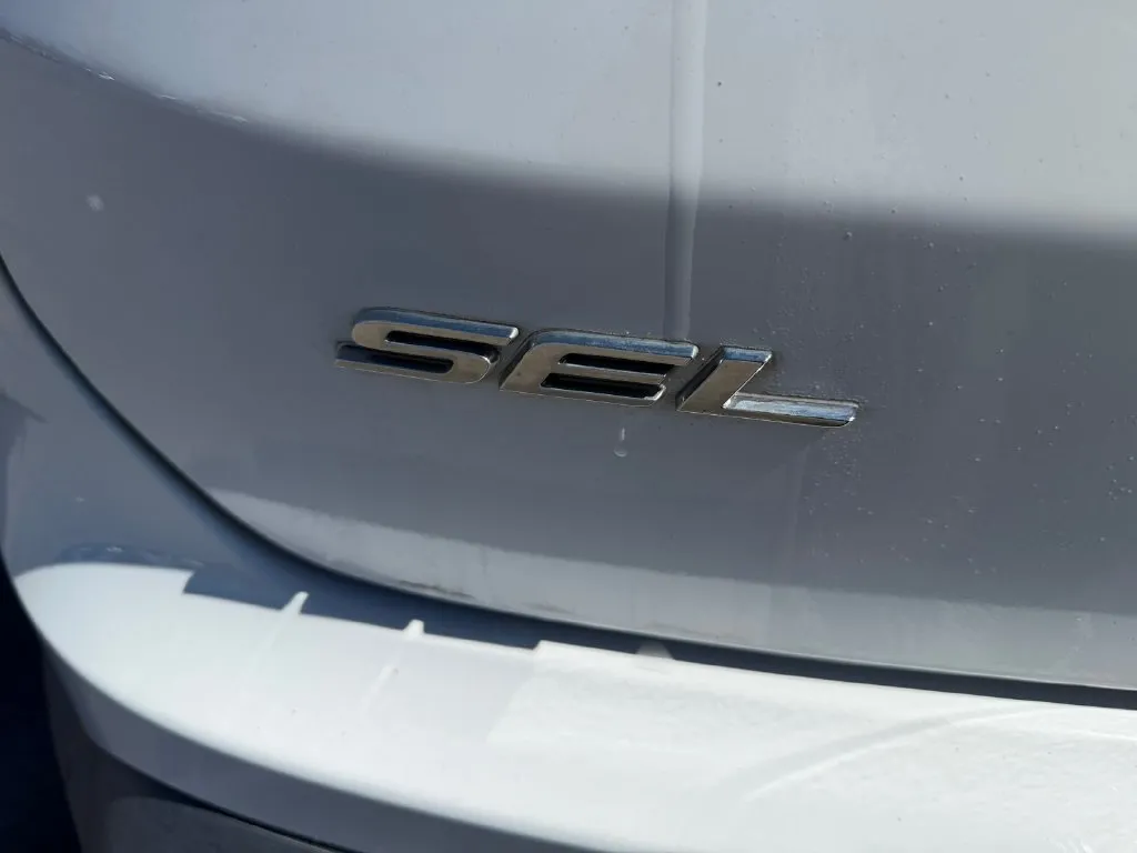 Ford Edge photo 28