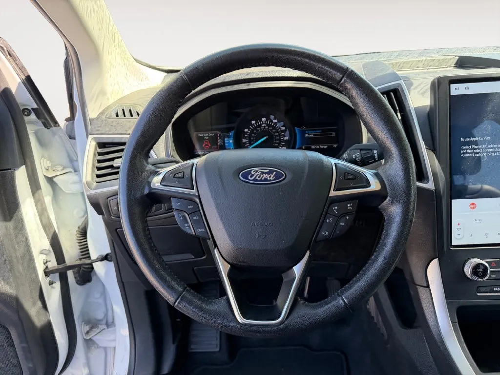 Ford Edge photo 12