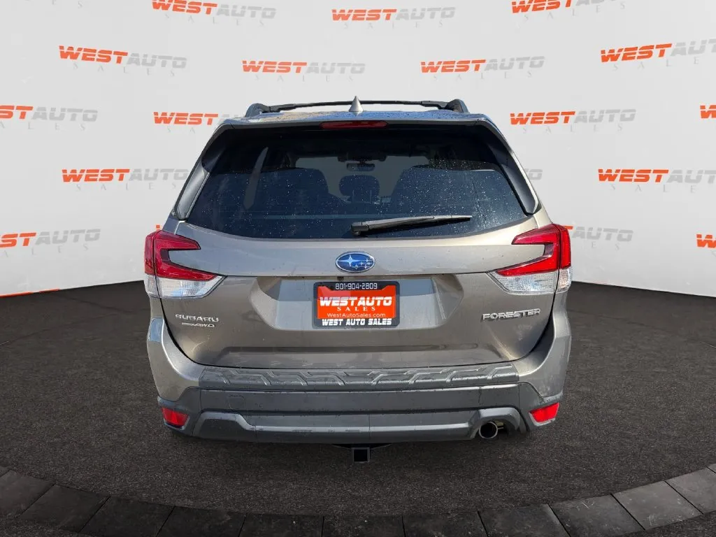 Subaru Forester photo 4