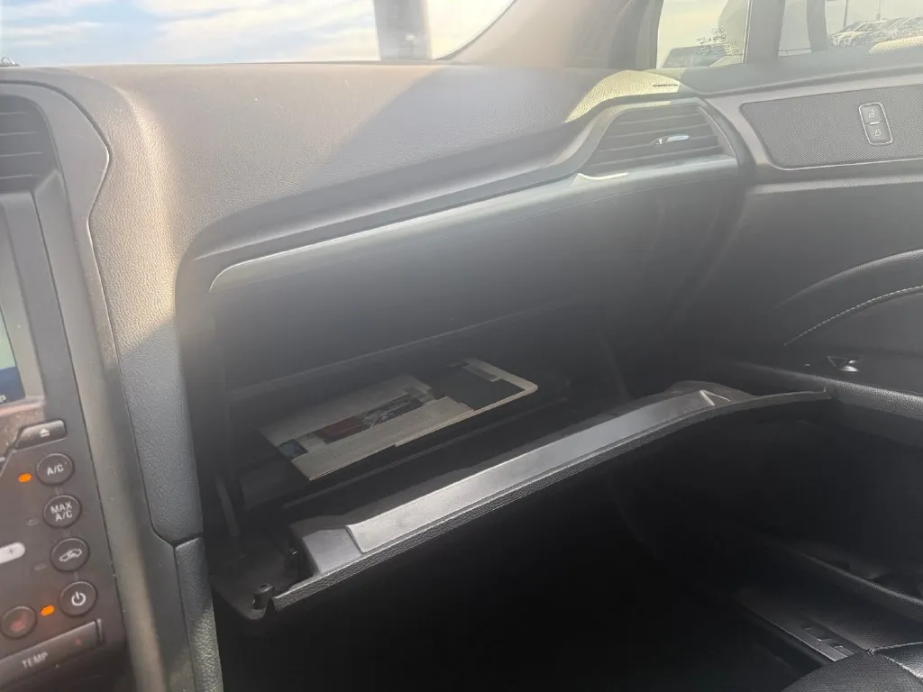 Ford Fusion photo 20