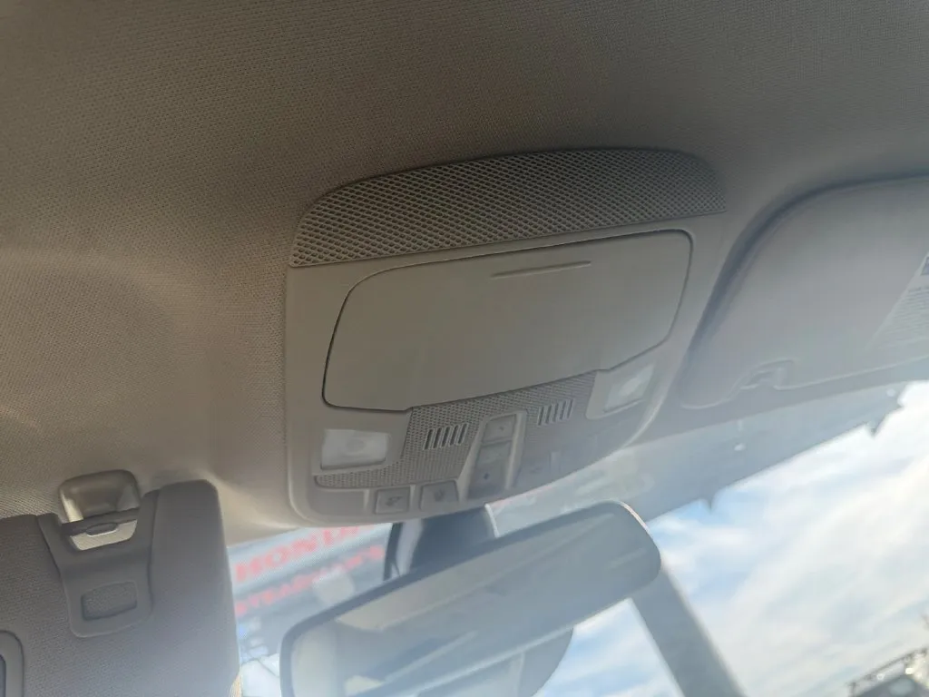 Ford Fusion photo 22