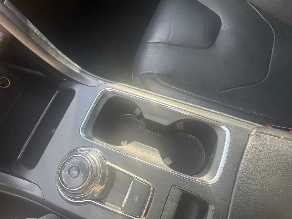 Ford Fusion photo 21
