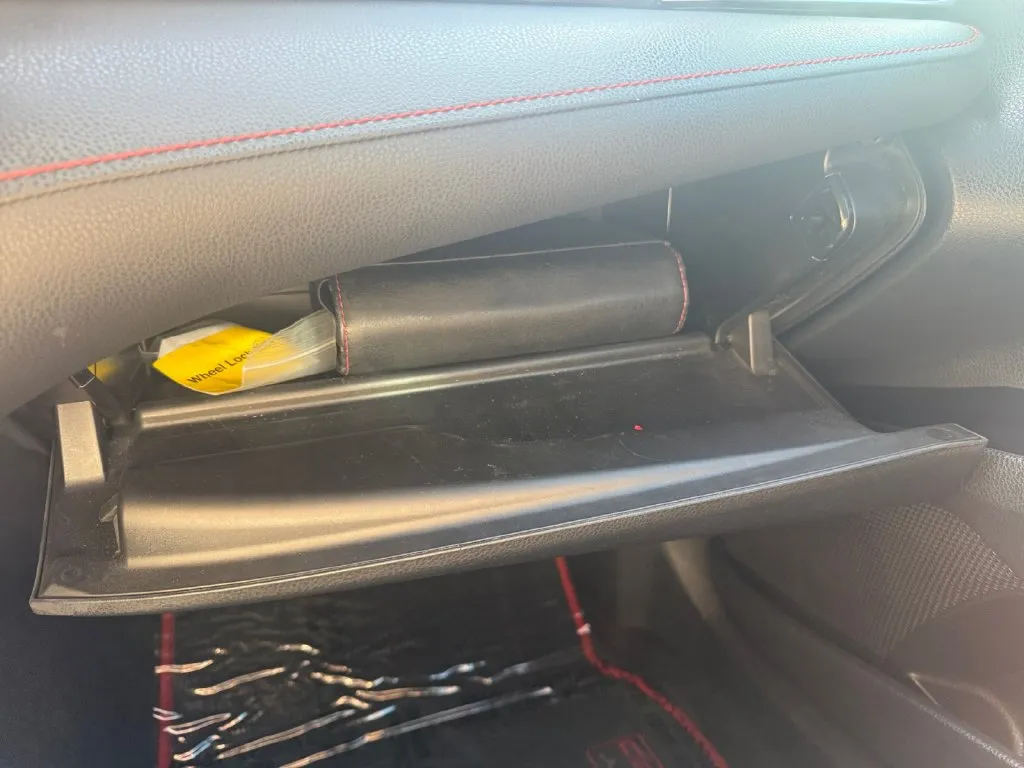 Toyota Camry photo 24