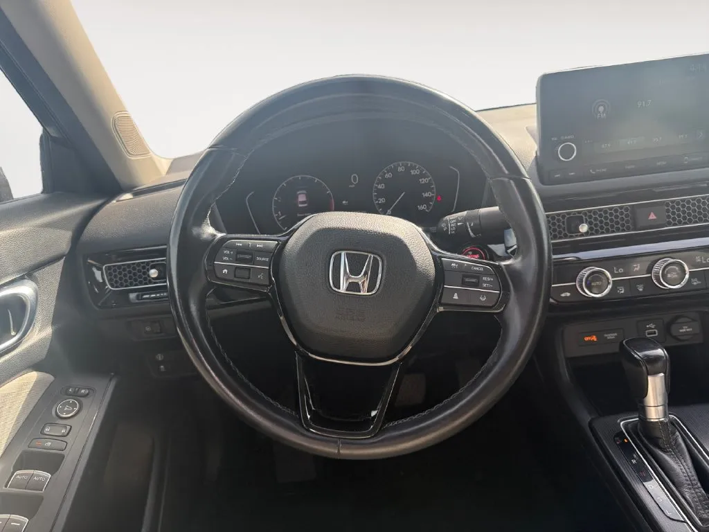 Honda Civic photo 12