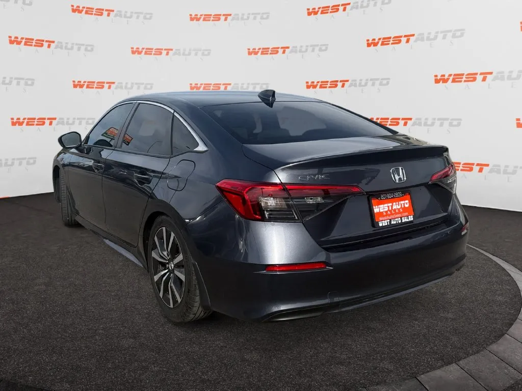 Honda Civic photo 3