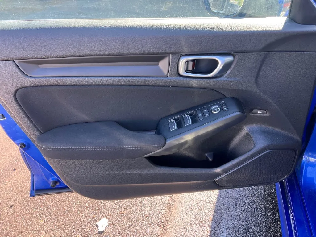 Honda Civic photo 19