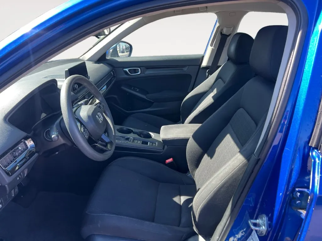 Honda Civic photo 9