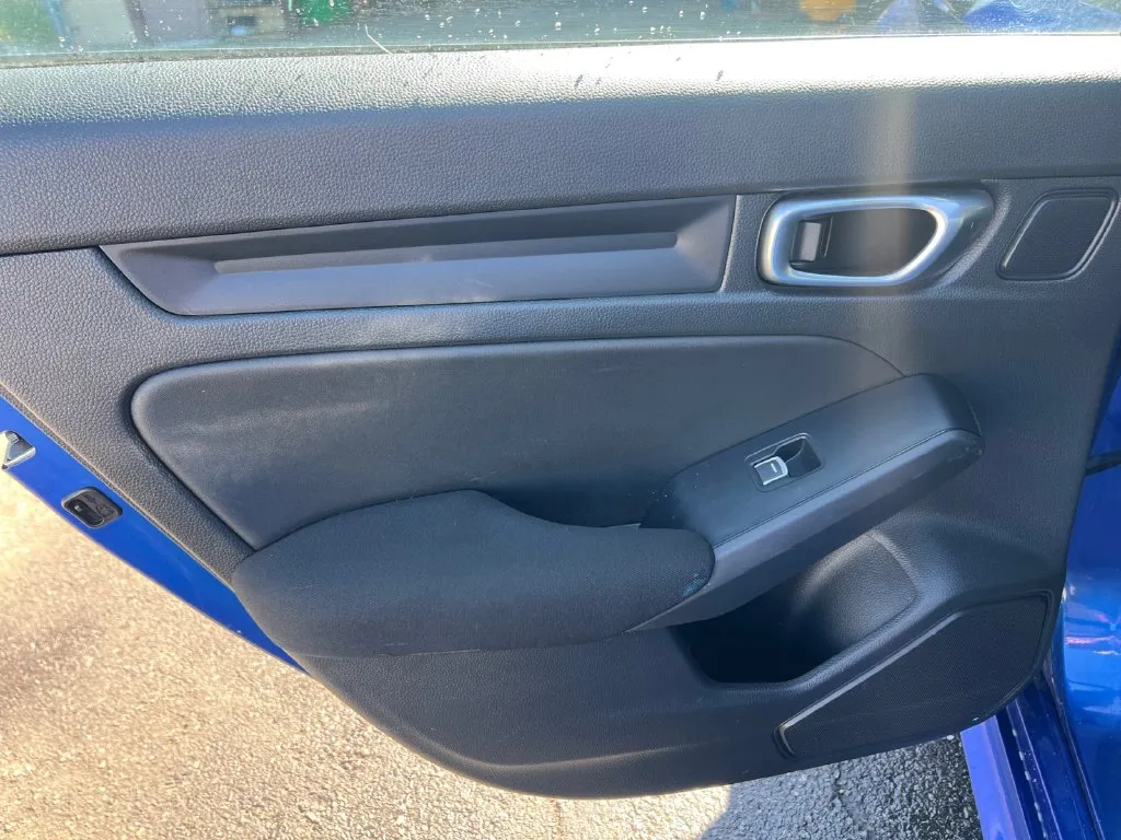 Honda Civic photo 26