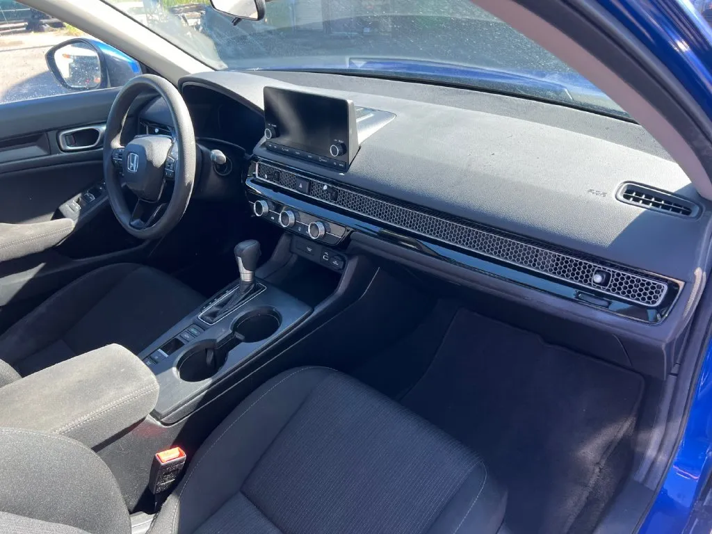 Honda Civic photo 16