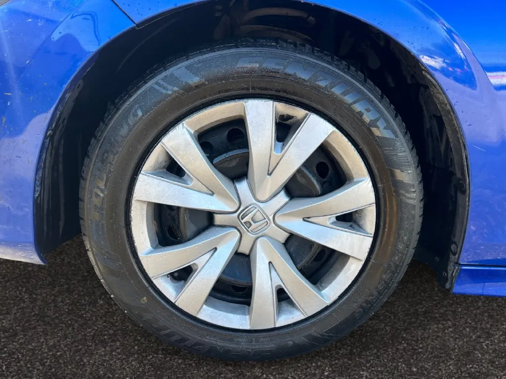 Honda Civic photo 14