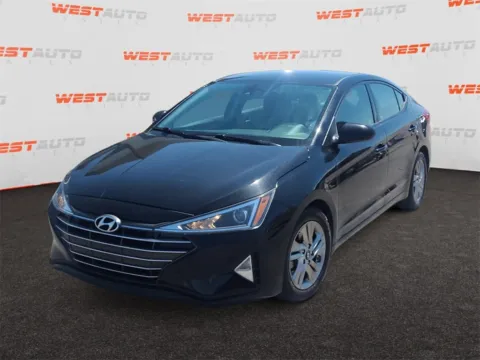 Black 2019 Hyundai Elantra SEL for sale in Tooele, UT