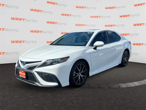 White 2022 Toyota Camry Hybrid SE for sale in Tooele, UT