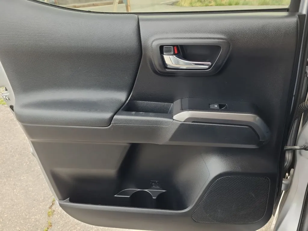 2019 Toyota Tacoma TRD Sport - Photo 28