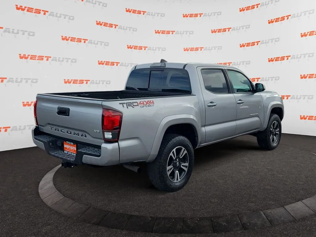 2019 Toyota Tacoma TRD Sport - Photo 5