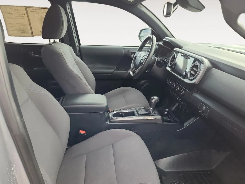 2019 Toyota Tacoma TRD Sport - Photo 15