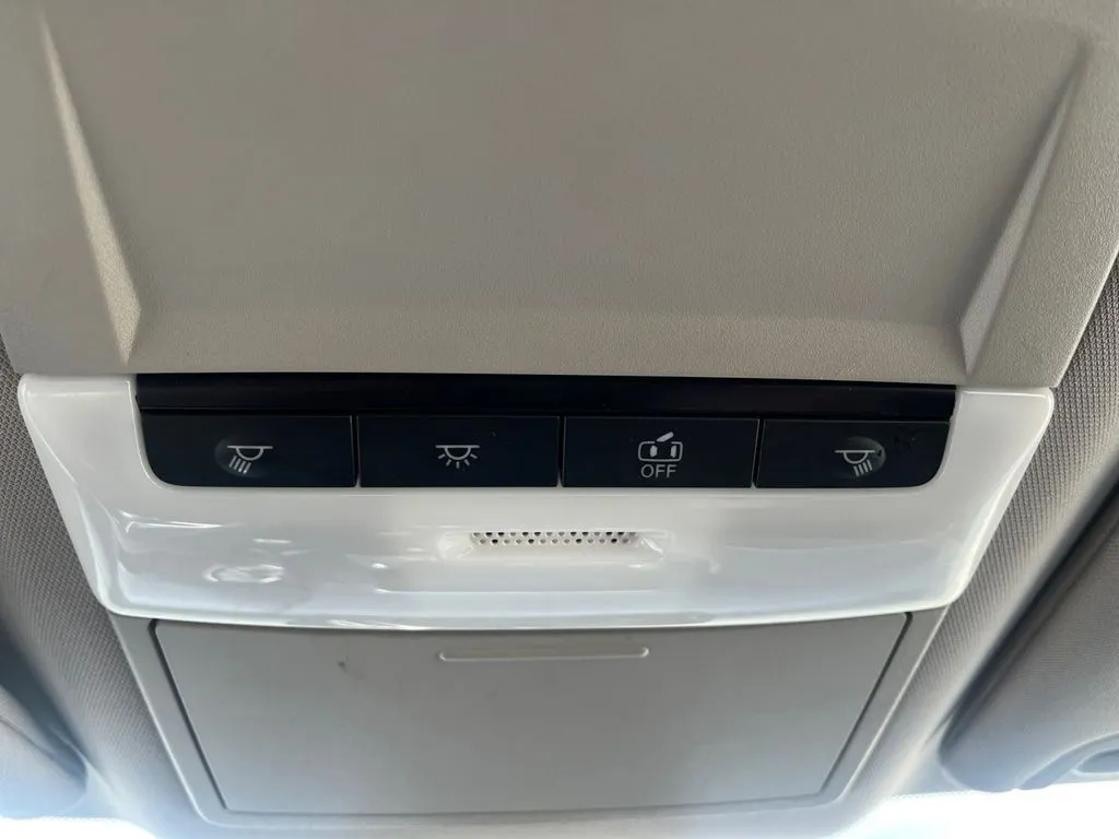 2022 Nissan Altima SV - Photo 25