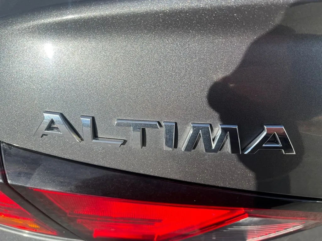 2022 Nissan Altima SV - Photo 31