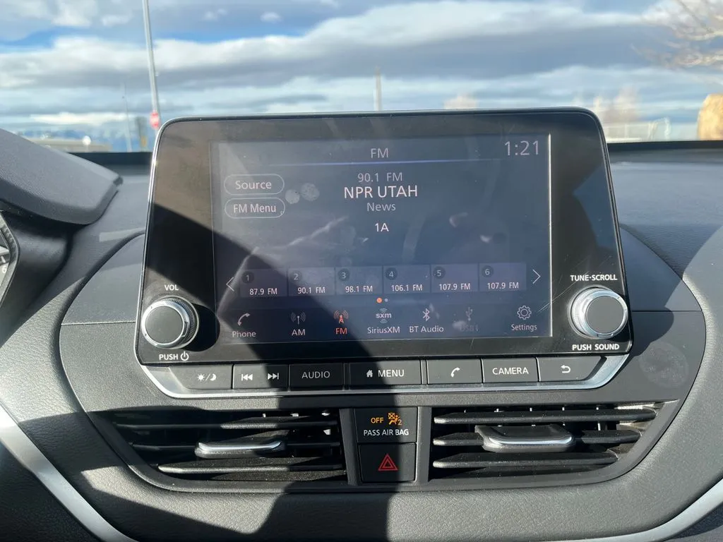 2022 Nissan Altima SV - Photo 23