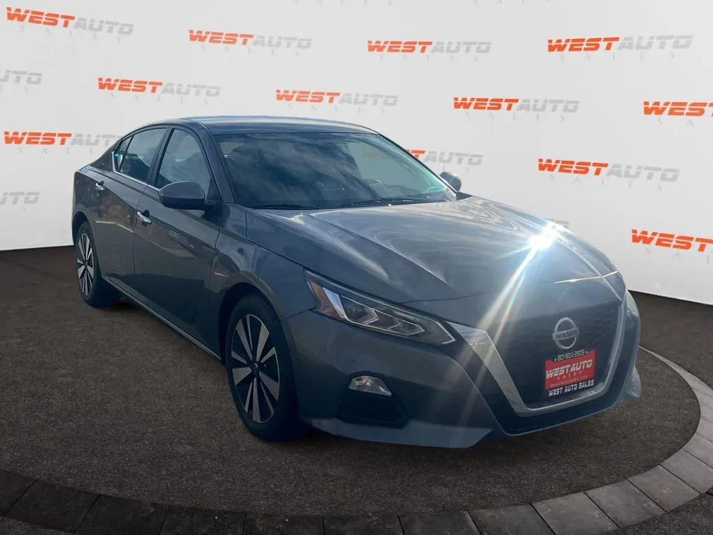2022 Nissan Altima SV - Photo 7