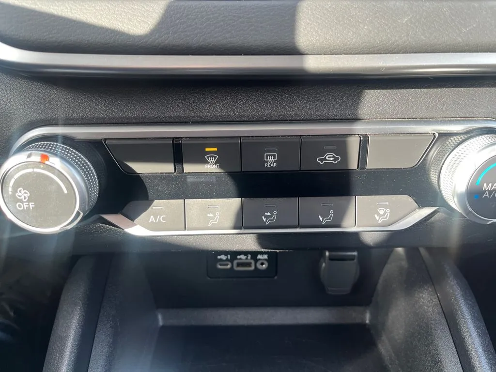 2022 Nissan Altima SV - Photo 24