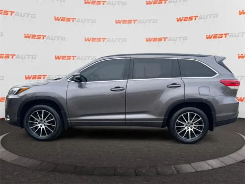 Photos of 2018 Toyota Highlander SE for sale in Tooele, UT at West Auto Sales - Tooele