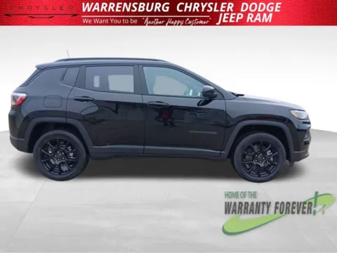 Photos of 2026 Jeep Compass Latitude for sale in Warrensburg, MO at Warrensburg CDJR