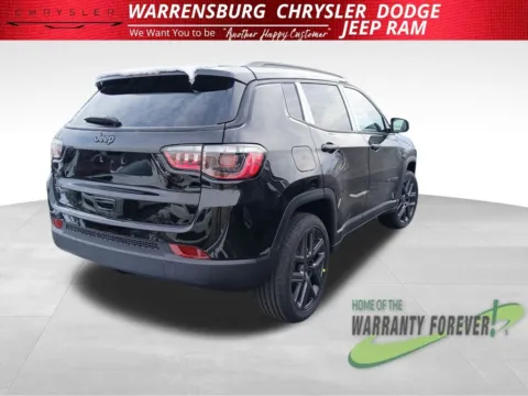 Photos of 2026 Jeep Compass Latitude for sale in Warrensburg, MO at Warrensburg CDJR