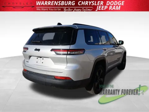 Photos of 2023 Jeep Grand Cherokee L Altitude for sale in Warrensburg, MO at Warrensburg CDJR