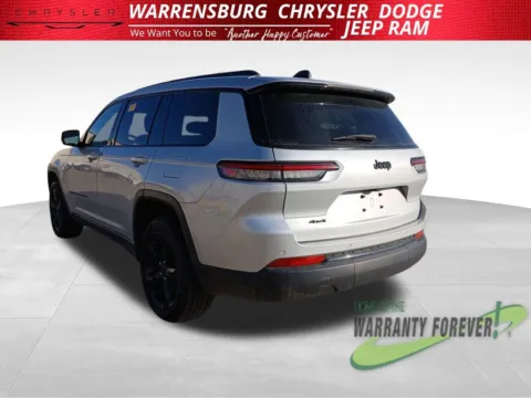 Another view of 2023 Jeep Grand Cherokee L Altitude for sale in Warrensburg, MO at Warrensburg CDJR