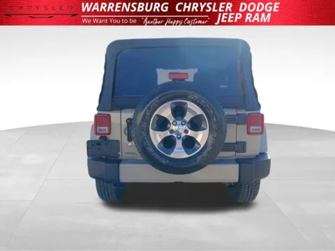 More photos of 2018 Jeep Wrangler JK Unlimited Sahara at Warrensburg CDJR, MO