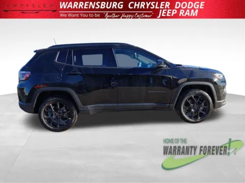 Photos of 2026 Jeep Compass Latitude for sale in Warrensburg, MO at Warrensburg CDJR