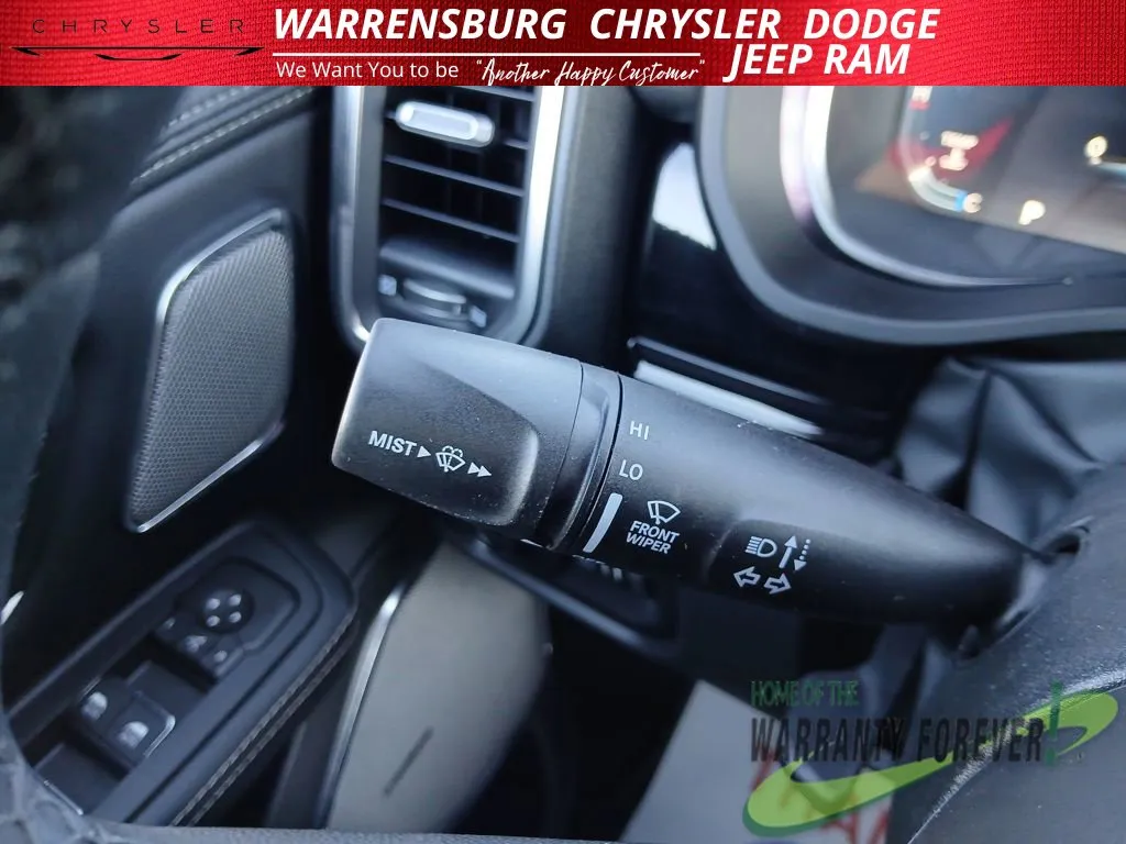2026 RAM 1500 Laramie - Photo 15