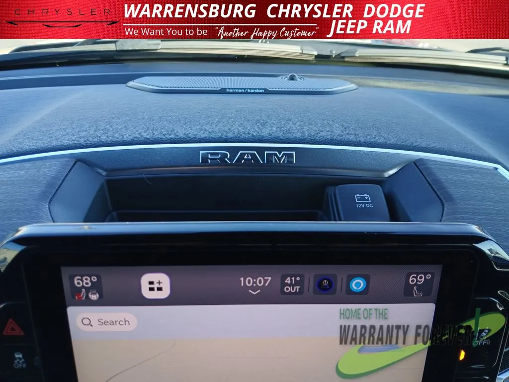 2026 RAM 1500 Laramie - Photo 17