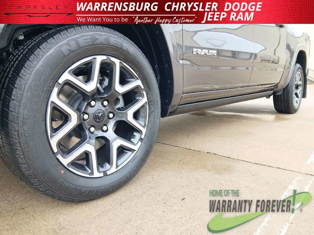2026 RAM 1500 Laramie - Photo 35